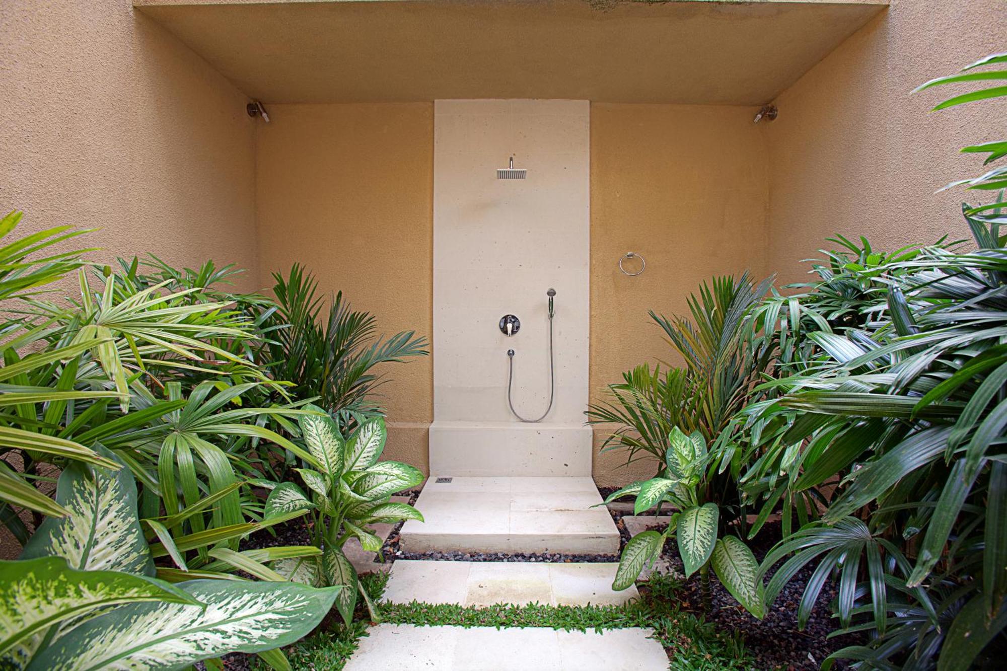 O Villas Seminyak Экстерьер фото